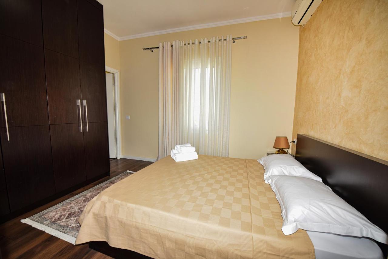 Casa Di Besarb Apartamento Shkodër Exterior foto