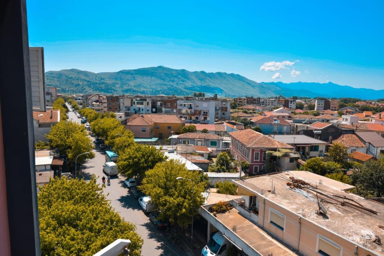 Casa Di Besarb Apartamento Shkodër Exterior foto