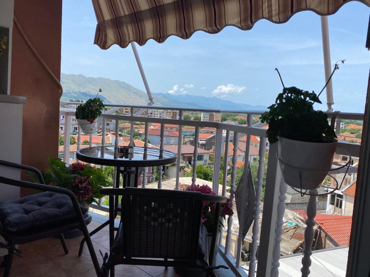 Casa Di Besarb Apartamento Shkodër Exterior foto