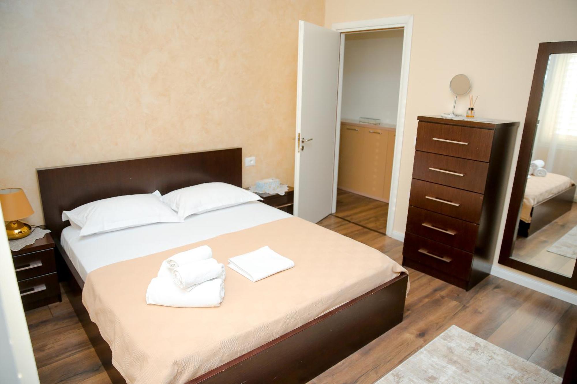 Casa Di Besarb Apartamento Shkodër Exterior foto
